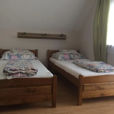 Szaloky Apartmanhaz