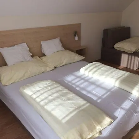 Szaloky Apartmanhaz Apartament *